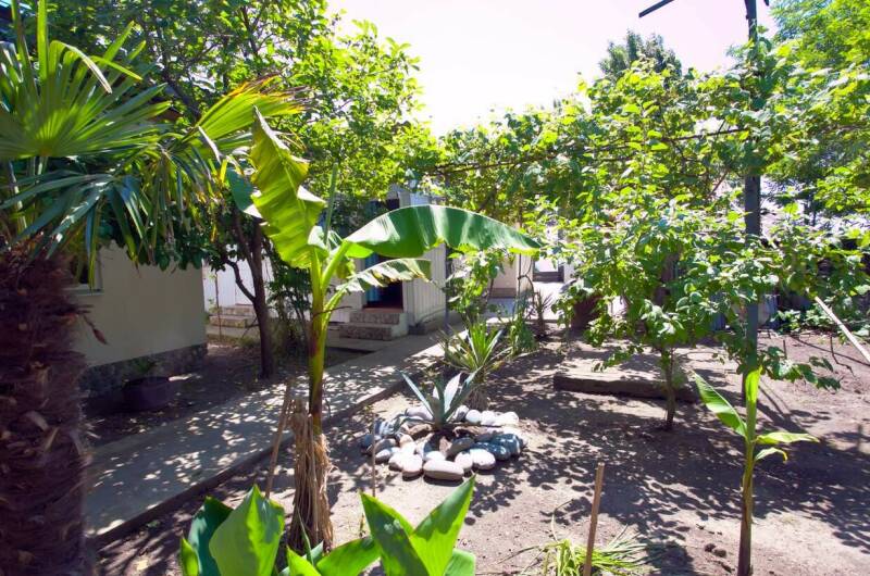 Гостевой дом на первой линии «У Юрия»