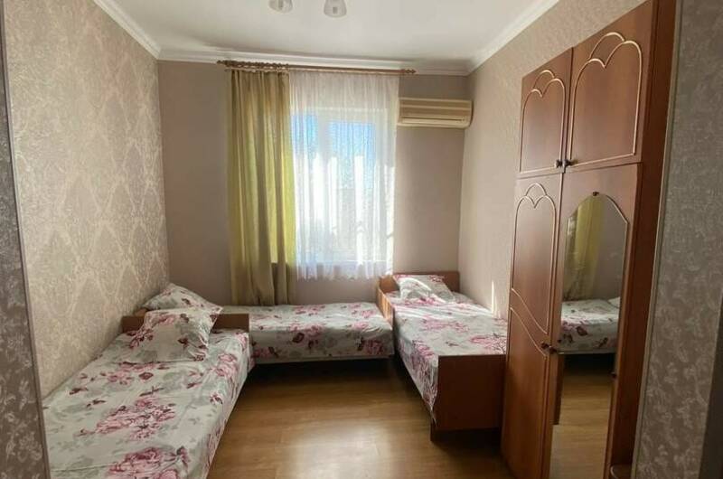 Частный дом «В гостях у Любы»