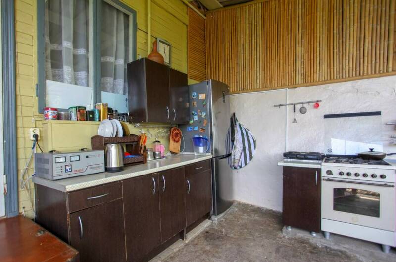 Гостевой дом «Колоннада» на Героев 16 марта