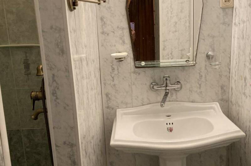 Двухкомнатная квартира с лоджией и балконом