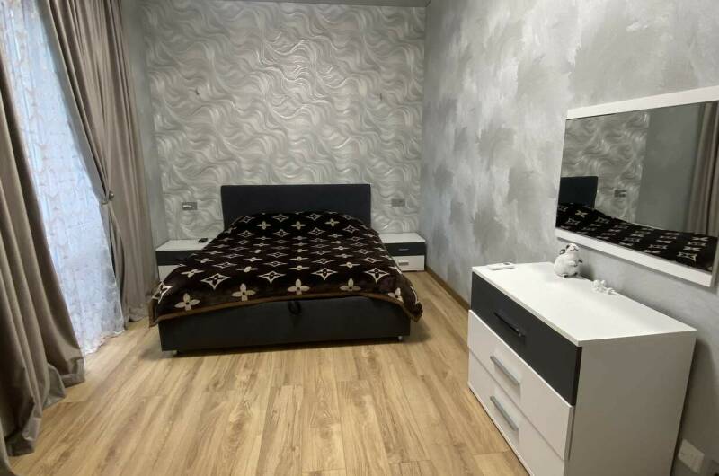 Трехкомнатные апартаменты на Абазгаа