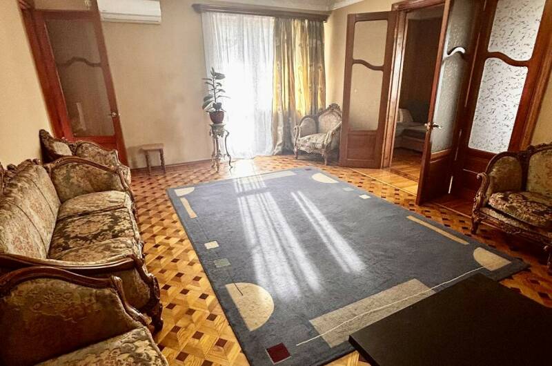 Четырехкомнатная квартира на турбазе