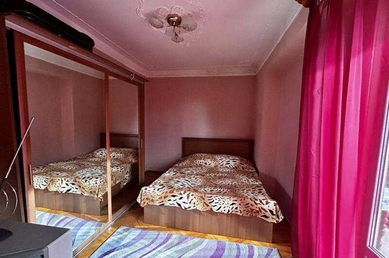 Четырехкомнатная квартира на турбазе