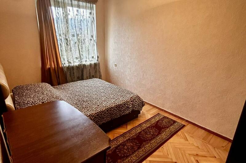 Четырехкомнатная квартира на турбазе