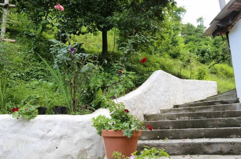 Отдельный дом в тихом месте недалеко от центра