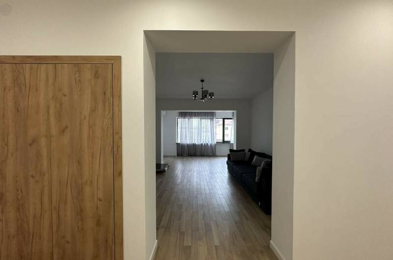 Квартира с новым ремонтом