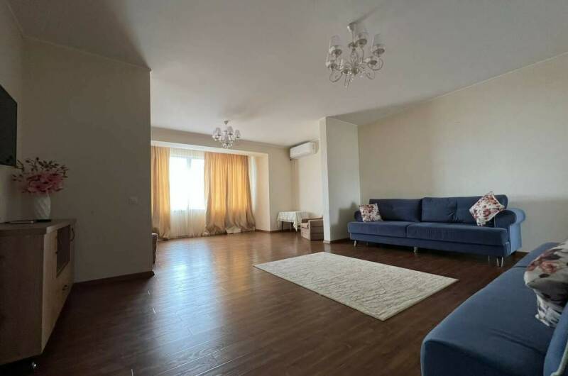 Апартаменты 4-комнатные с видом на море и горы