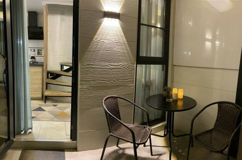 Коттедж с бассейном и баней у моря