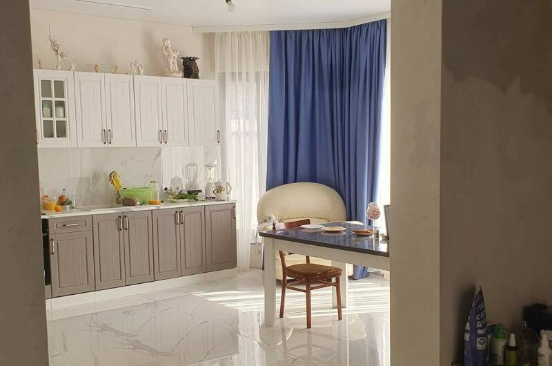 Дом под ключ (без хозяев)