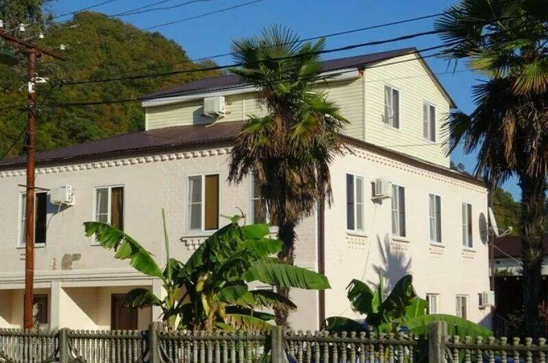 Гостевой дом «Белый дом»