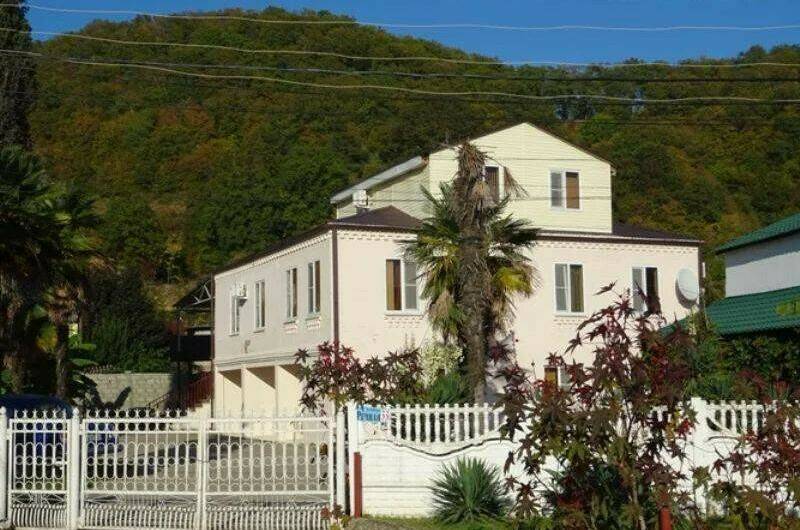 Гостевой дом «Белый дом»